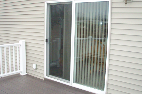 Ridgecrest-screen-door-repair
